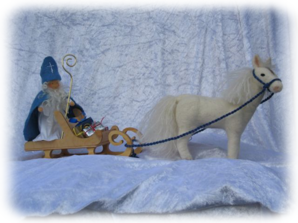 Nikolaus mit Schimmel und Schlitten